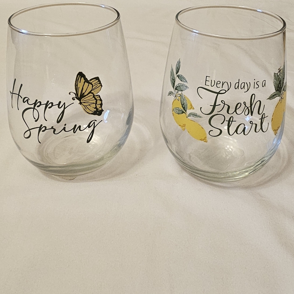 Spring Glass Set with Butterfly and Lemon Design NWT